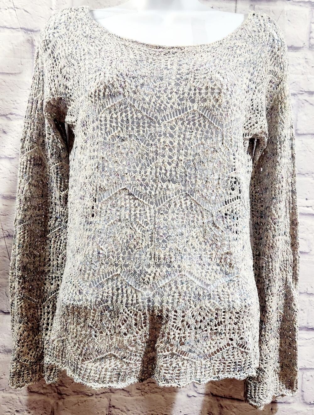 Maurices Gray Open Knit Round Neck Long Sleeve Sweater Top XS Lightweight Soft